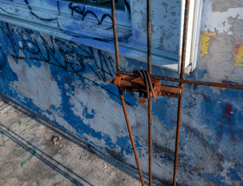 Rusty Gate – Cozumel, Mexico